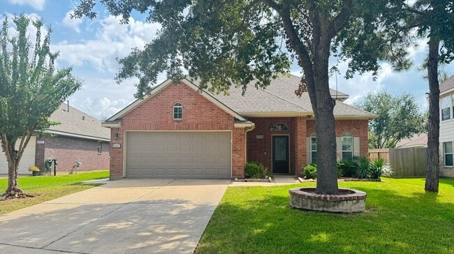 property at 2415 Ranch Hollow Ct