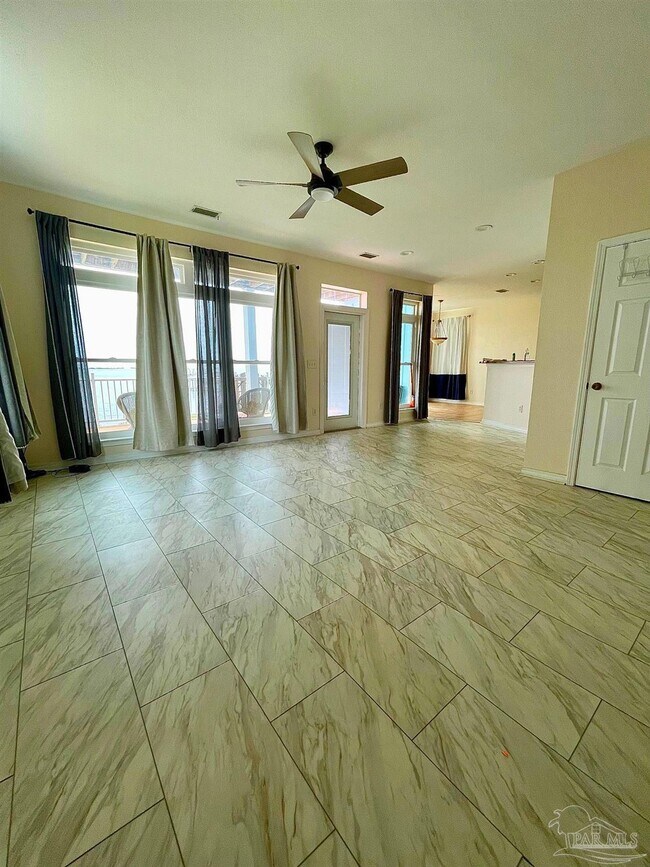 10635 Gulf Beach Hwy in Pensacola, FL - Building Photo - Building Photo