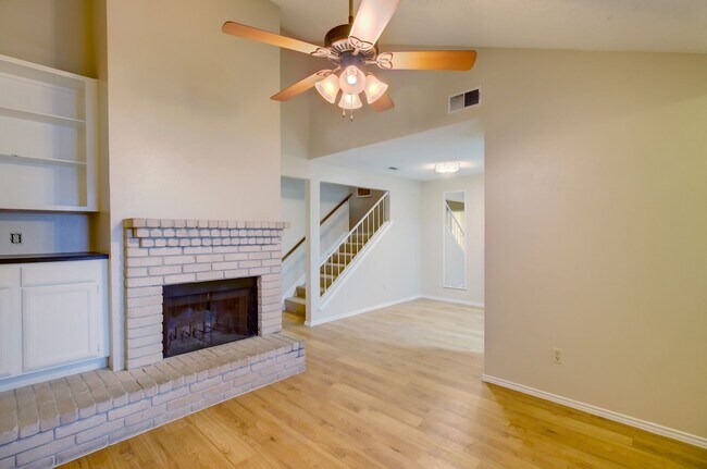 9713 Copper Creek Dr in Austin, TX - Building Photo - Building Photo