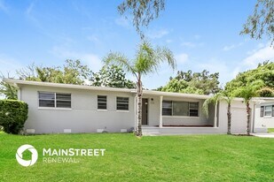 3108 Pembrook Dr, Unit 4620-5AC in Orlando, FL - Building Photo