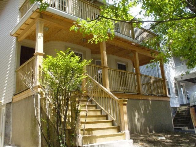 property at 35 Long Ave