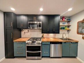 12709 Gordon Blvd, Unit 59 in Woodbridge, VA - Building Photo - Building Photo