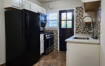 1020 Sanford Ave in St. Louis, MO - Building Photo - Building Photo