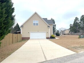 120 Advance Dr in Lillington, NC - Building Photo - Building Photo