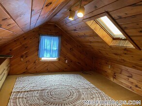 10 Hume Ave in Medford, MA - Building Photo - Building Photo