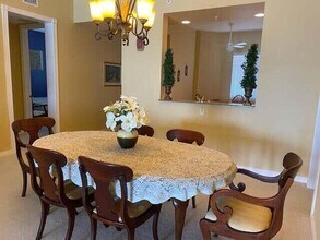 31 Harbour Isle Dr W in Fort Pierce, FL - Building Photo - Building Photo