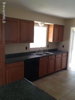 860 Loretta Dr in Titusville, FL - Building Photo - Building Photo