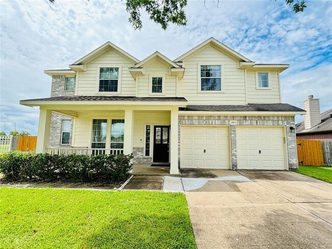 property at 1803 Stoneleigh Ct
