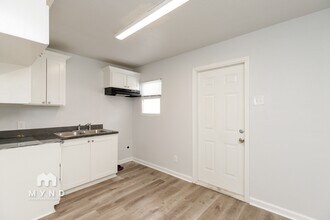 2149 Karen Dr in Corpus Christi, TX - Building Photo - Building Photo