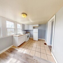 139 N Water Ave in Sharon, PA - Building Photo - Building Photo