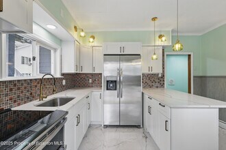 1638 Sanderson Ave in Scranton, PA - Building Photo - Building Photo
