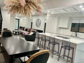 440 SW 15th Rd in Miami, FL - Building Photo - Building Photo