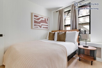 236 W 15th St in New York, NY - Building Photo - Building Photo