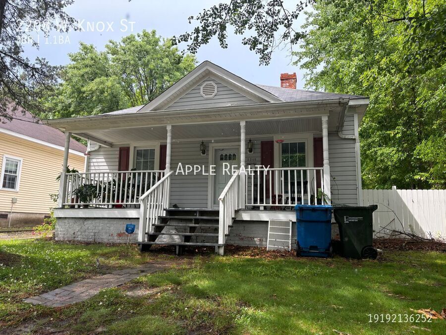 2208 W Knox St in Durham, NC - Building Photo