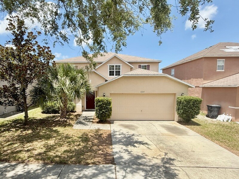 10325 Boyette Creek Blvd in Riverview, FL - Foto de edificio