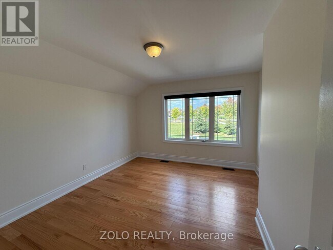 89 Slack St in Bradford West Gwillimbury, ON - Building Photo - Building Photo