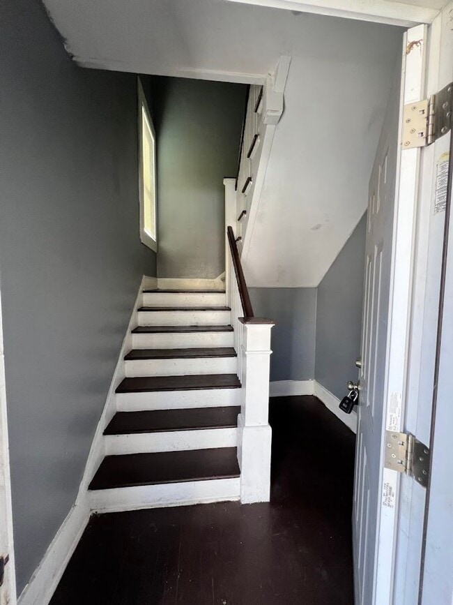 1207 E 38th St in Savannah, GA - Building Photo - Building Photo