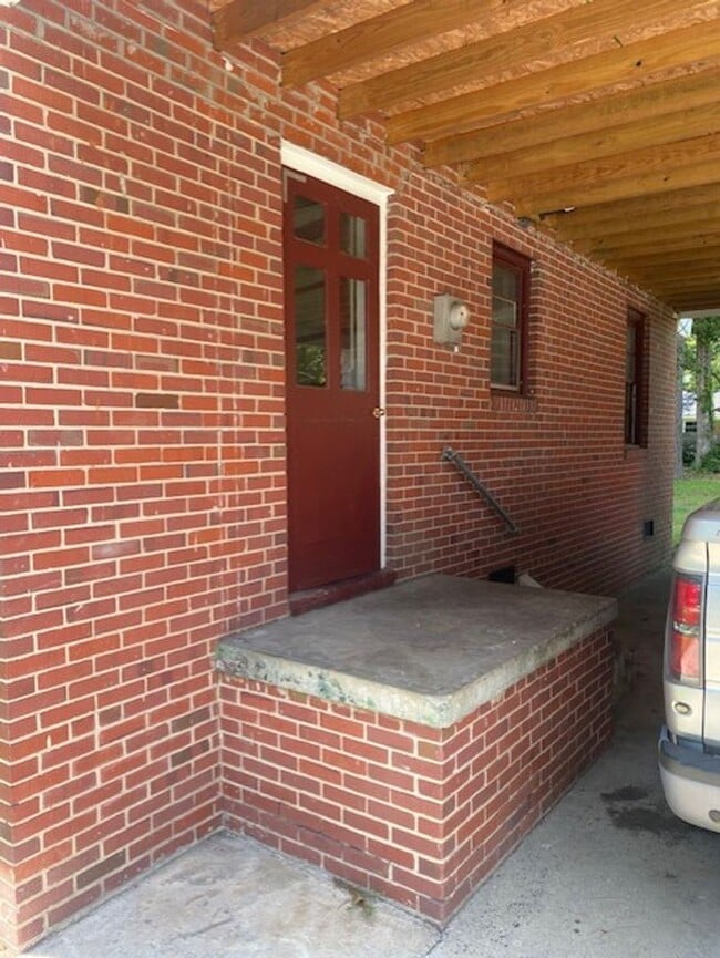 2008 Beverly Rd in Rocky Mount, NC - Building Photo - Building Photo