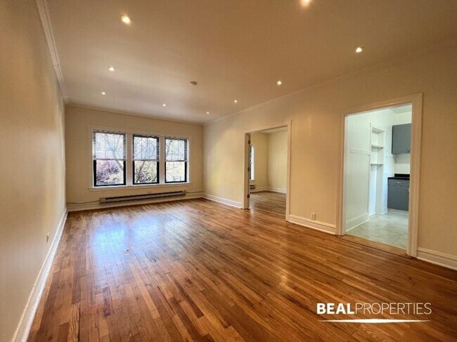 property at 630.5 W Cornelia Ave