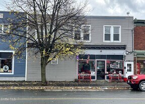 32 112th St in Troy, NY - Building Photo