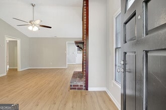 125 Belle Dr in Fayetteville, GA - Building Photo - Building Photo