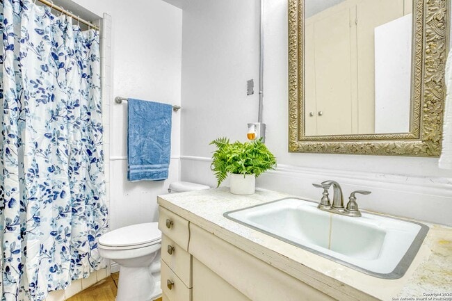 2019 N Park Rd in Canyon Lake, TX - Building Photo - Building Photo