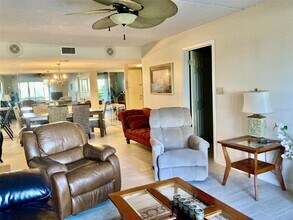 6114 43rd St W in Bradenton, FL - Building Photo - Building Photo