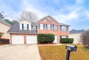 980 Brigade St in Stone Mountain, GA - Building Photo