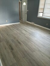 32 Loretta St in Springfield, MA - Foto de edificio - Building Photo