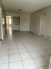 2500 Highland Ave in Kissimmee, FL - Building Photo - Building Photo