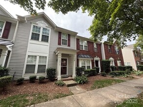 19017 Coachmans Trace in Cornelius, NC - Building Photo - Building Photo