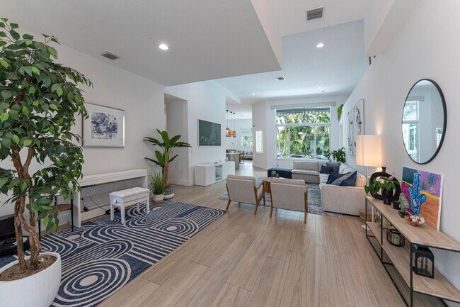 property at 4023 W Lake Estates Dr
