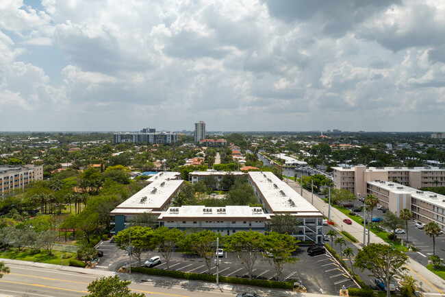 Gardens by the Sea in Pompano Beach, FL - Building Photo - Building Photo