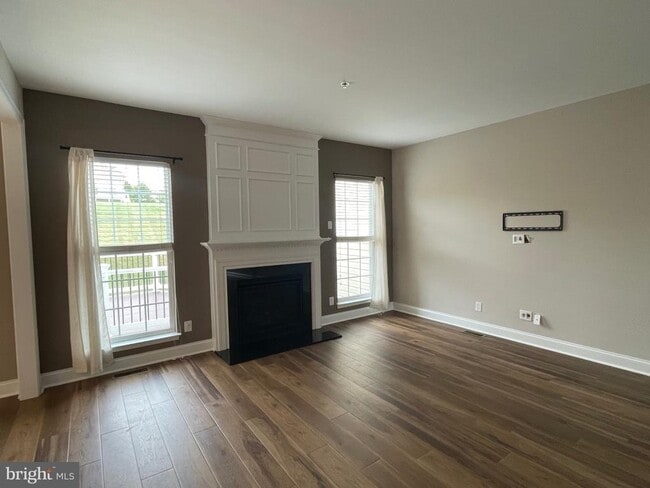 296 N Caldwell Cir in Downingtown, PA - Building Photo - Building Photo