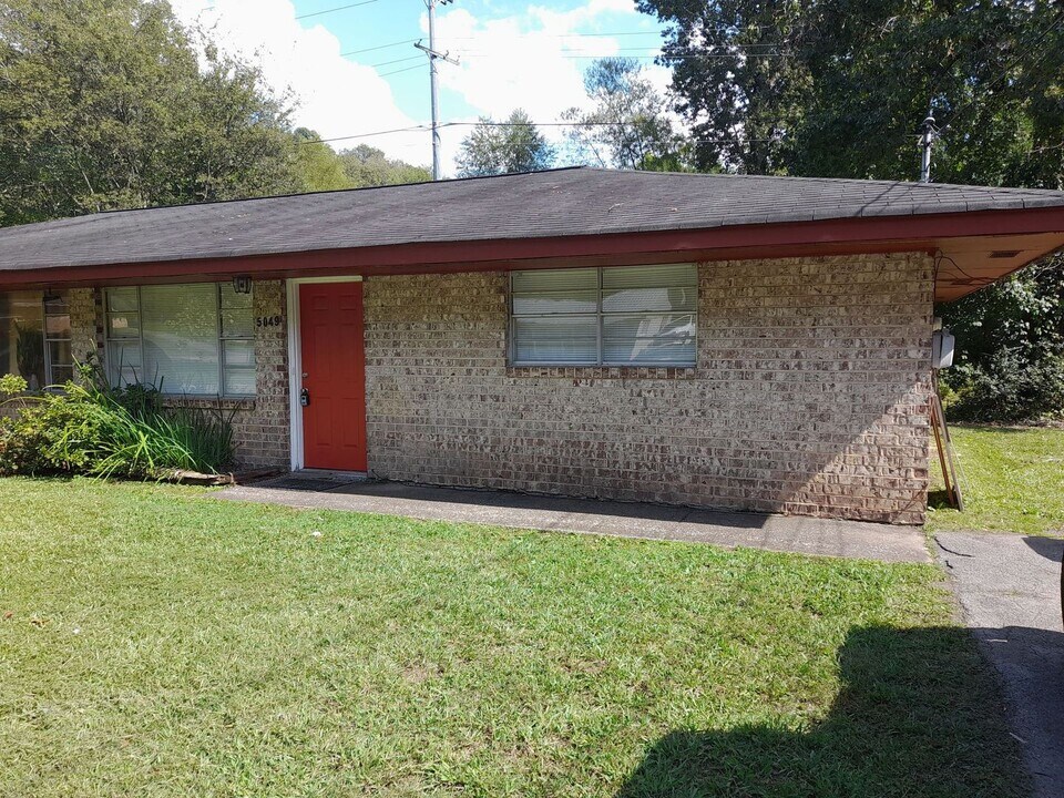 5047 Harley Ln-Unit -5049 Harley Lane in Chattanooga, TN - Building Photo