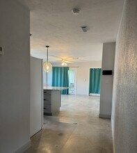 11297 Summerwinds Ct in Ft. Myers, FL - Foto de edificio - Building Photo
