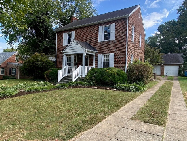 property at 2516 Derwent Dr SW