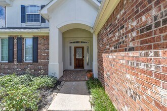 27923 Barberry Banks Ln in Fulshear, TX - Building Photo - Building Photo