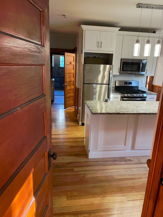 77 Sterling St, Unit 1 in Worcester, MA - Building Photo