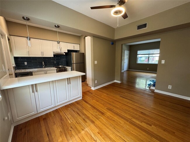 725 NE 91st St in Miami Shores, FL - Building Photo - Building Photo