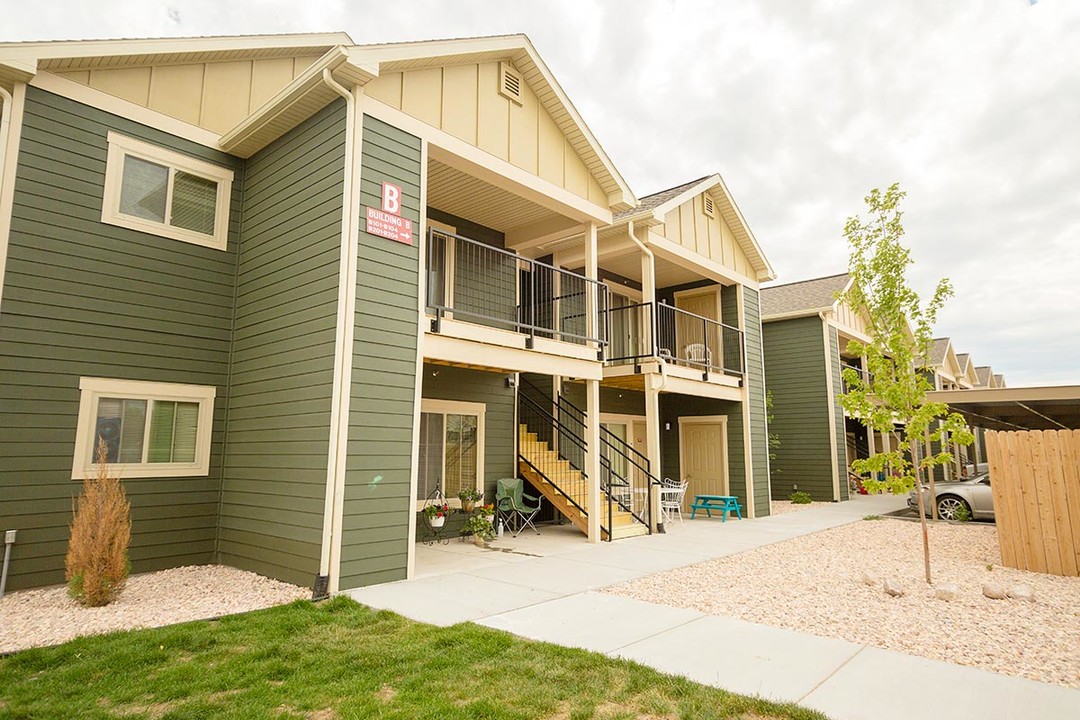 Fox Farm Townhomes in Cheyenne, WY - Foto de edificio