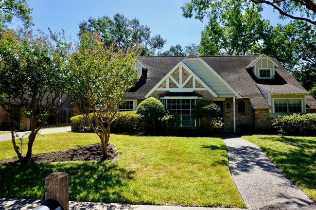 property at 1707 Valley Vista Dr