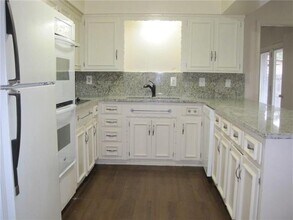 13535 Red Fern Ln in Dallas, TX - Building Photo - Building Photo