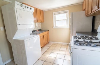 112 James St in Bloomfield, NJ - Building Photo - Building Photo