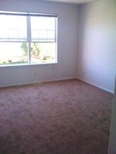 1225 S Zeno Cir in Aurora, CO - Building Photo - Building Photo