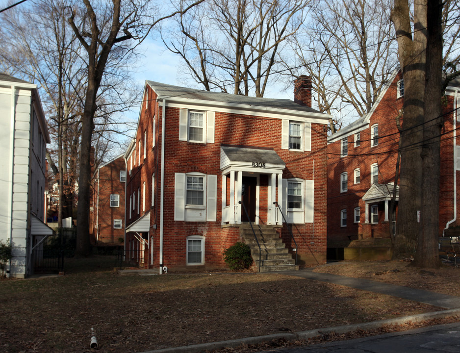 8306 Garland Ave in Takoma Park, MD - Building Photo