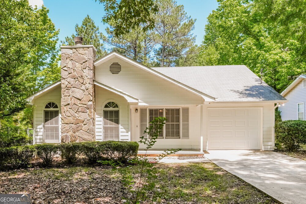 465 Rosehill Dr in Mcdonough, GA - Building Photo