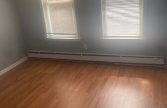 1322 Stratford Ave in Bridgeport, CT - Building Photo - Building Photo
