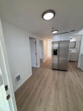 1641 W Buena Vista Ave in Anaheim, CA - Building Photo - Building Photo