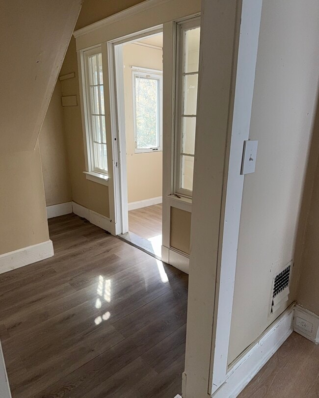 813 Campbell Ave, Unit 813 Campbell ave 2nd in West Haven, CT - Building Photo - Building Photo